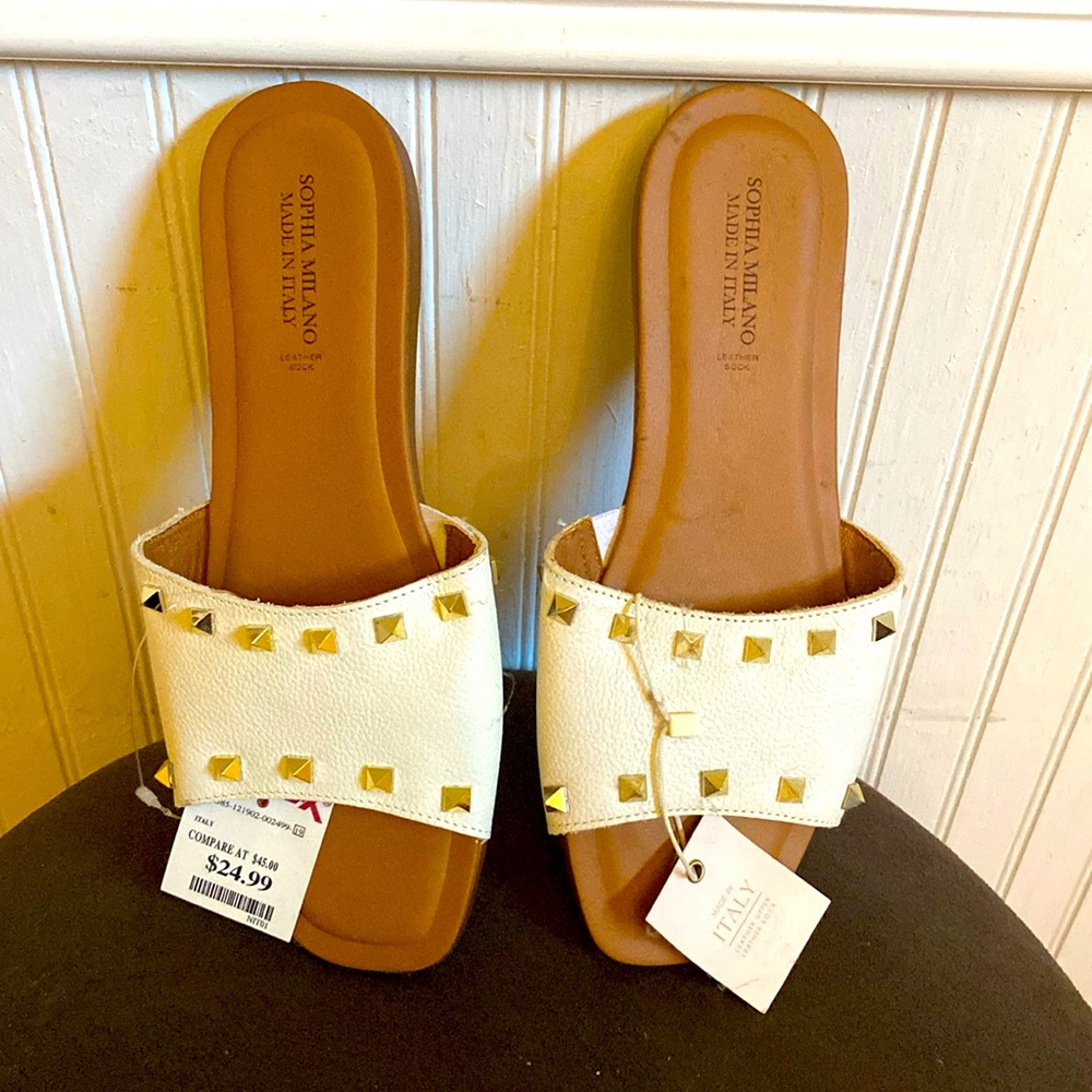 Brand New White Sophia Milano Sandal size 10